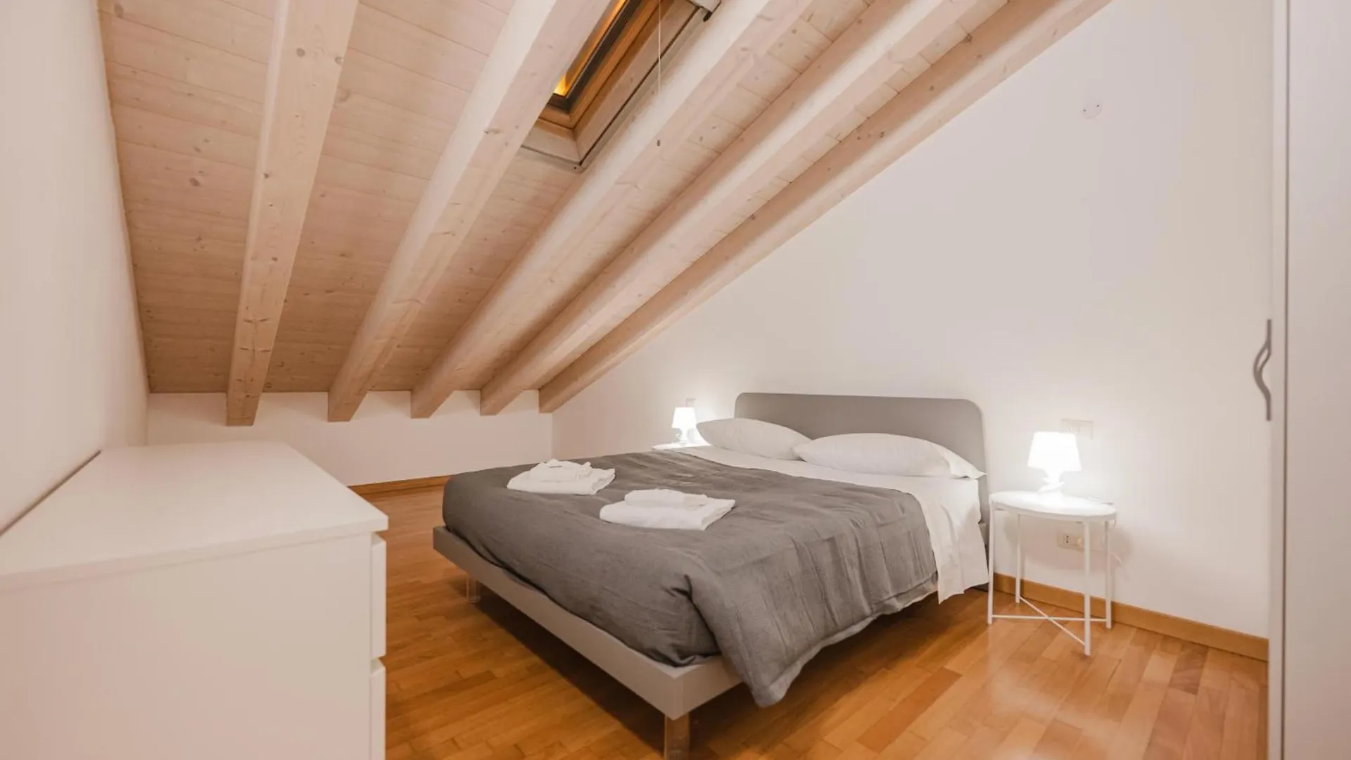 Davide Flat - 15 Min From Venice & Free Parking Mira Apartment