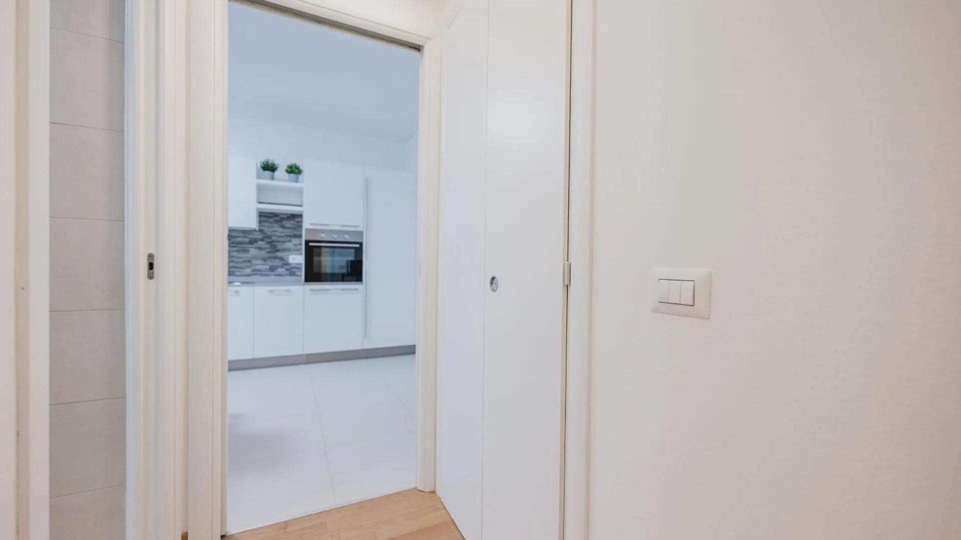 Davide Flat - 15 Min From Venice & Free Parking Mira